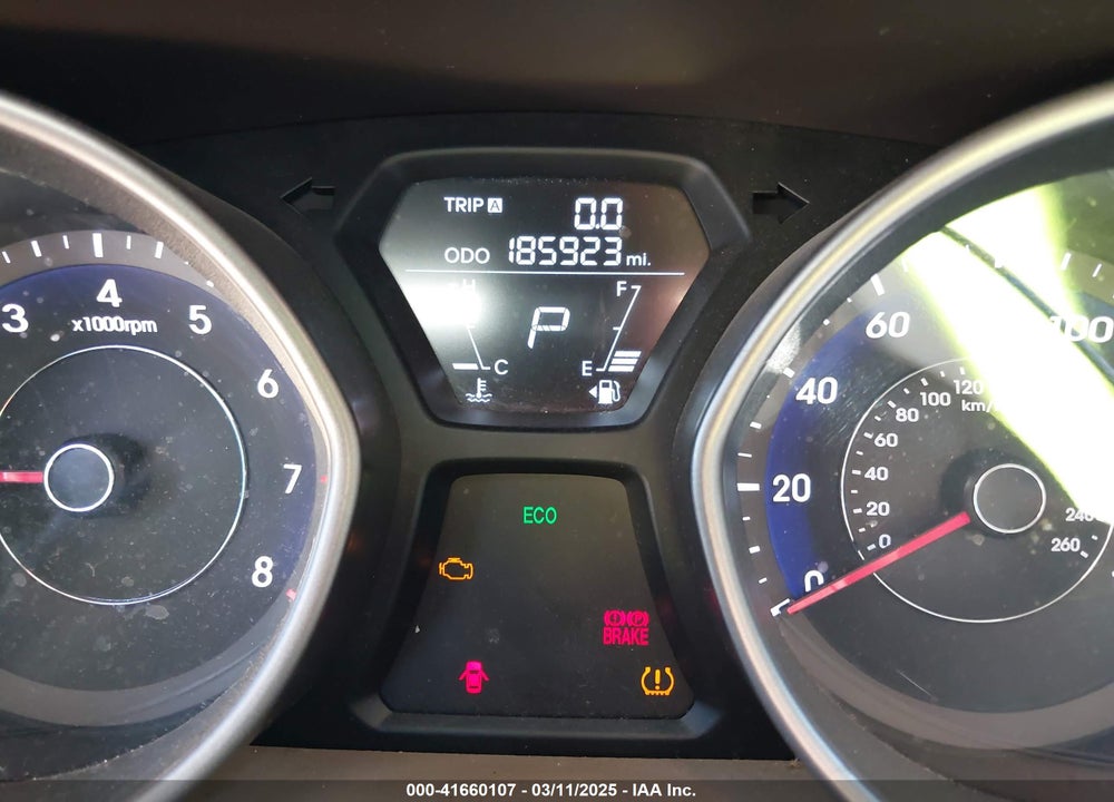 2013 HYUNDAI ELANTRA VIN: 5NPDH4AE8DH247075