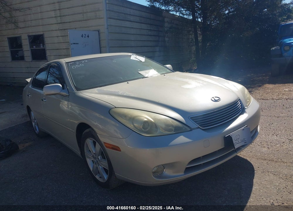 2005 LEXUS ES 330 VIN: JTHBA30G055137856