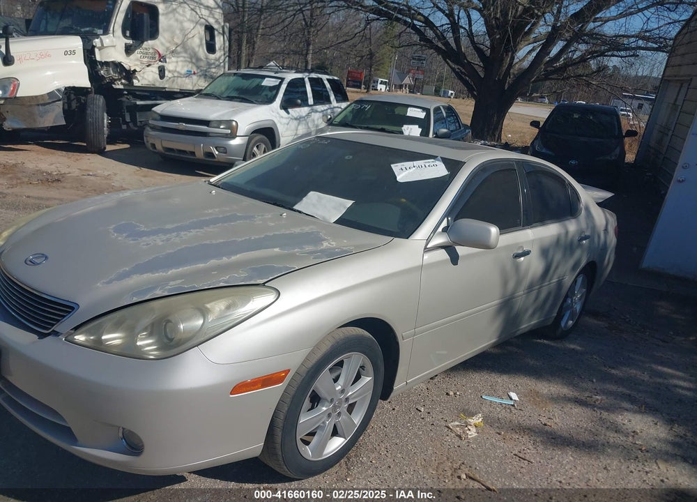 2005 LEXUS ES 330 VIN: JTHBA30G055137856