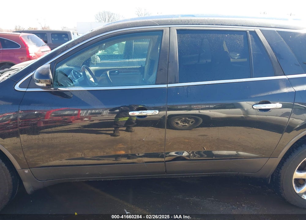 2008 BUICK ENCLAVE CXL VIN: 5GAEV23798J280987