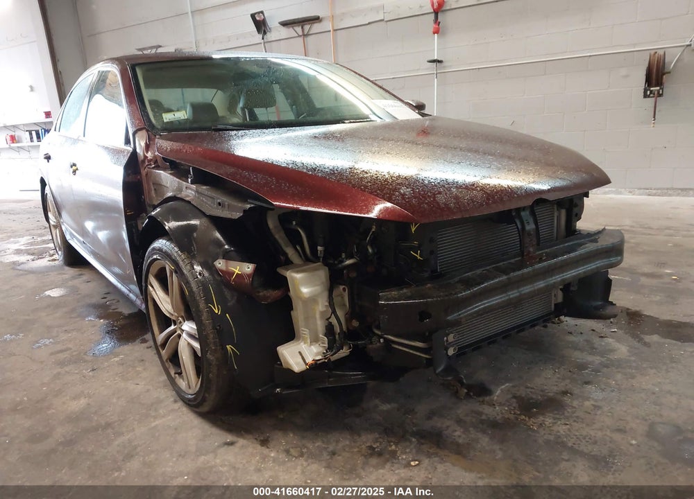 2013 VOLKSWAGEN PASSAT VIN: 1VWCN7A32DC040095