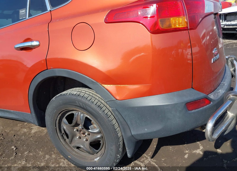 2015 TOYOTA RAV4 LE VIN: 2T3BFREV8FW355812