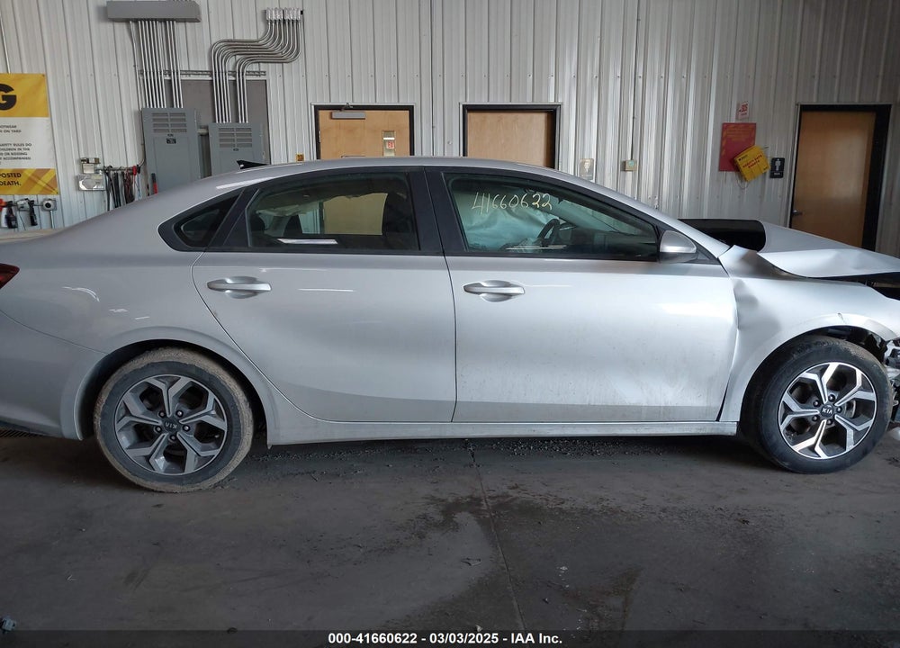 2021 KIA FORTE VIN: 3KPF24AD0ME269626