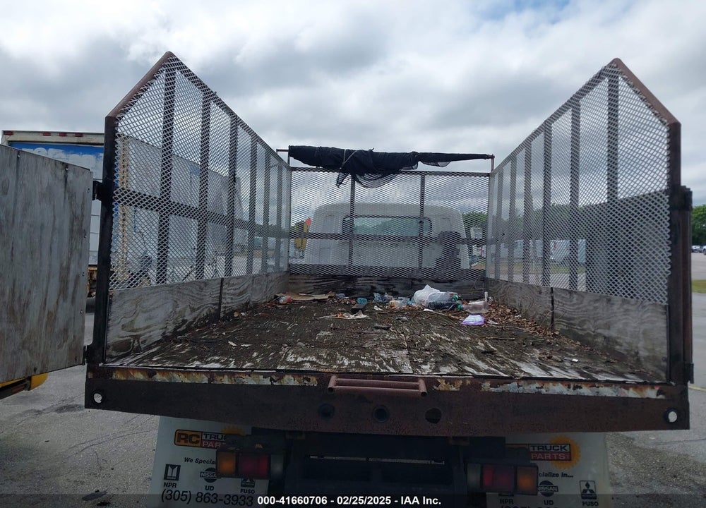 2004 MITSUBISHI FUSO TRUCK FE 649 VIN: JL6BBE1H24K010373