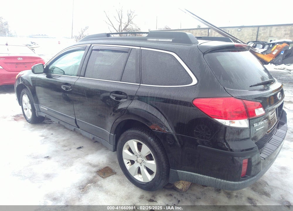 2010 SUBARU OUTBACK 2.5I LIMITED VIN: 4S4BRBKC7A3352859