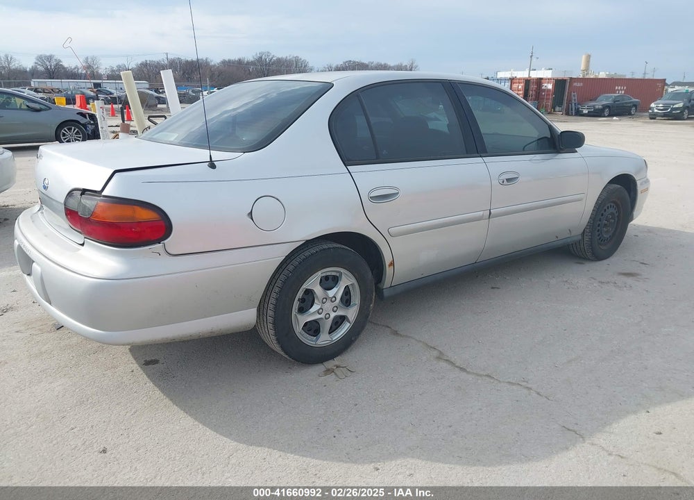 2002 CHEVROLET MALIBU VIN: 1G1ND52J32M690070