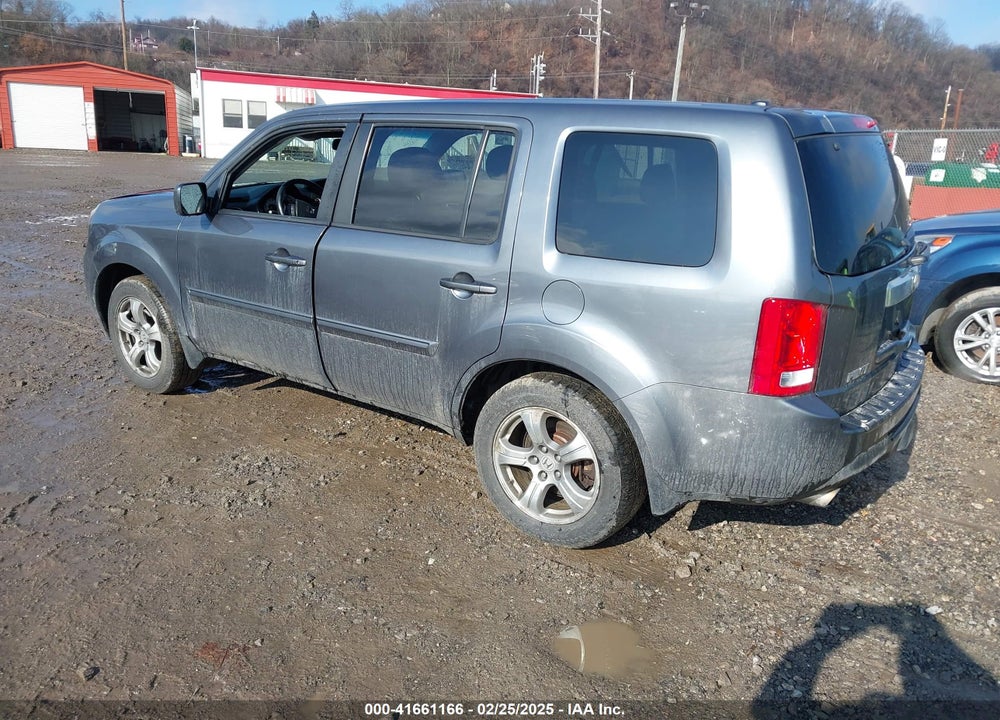 2013 HONDA PILOT VIN: 5FNYF4H67DB035594