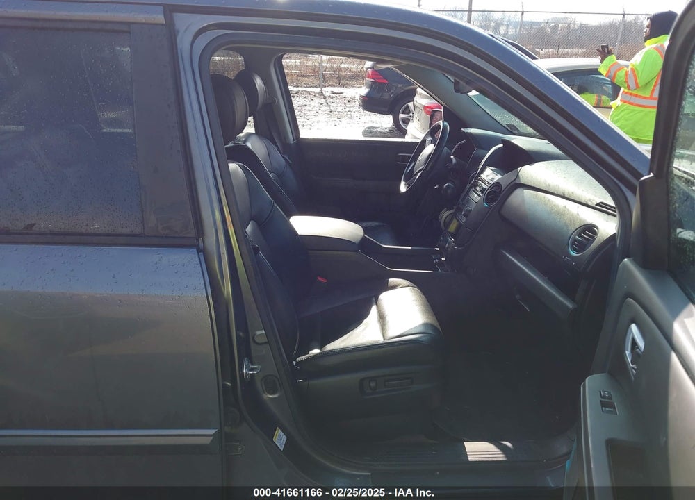 2013 HONDA PILOT VIN: 5FNYF4H67DB035594