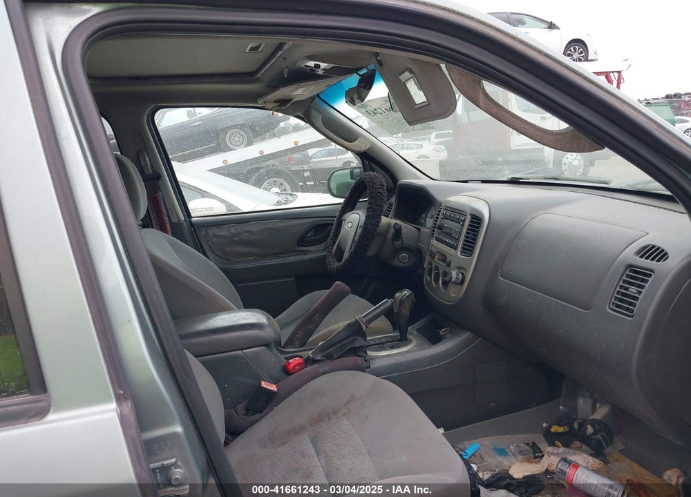 2007 FORD ESCAPE XLT/XLT SPORT VIN: 1FMYU03157KA67702