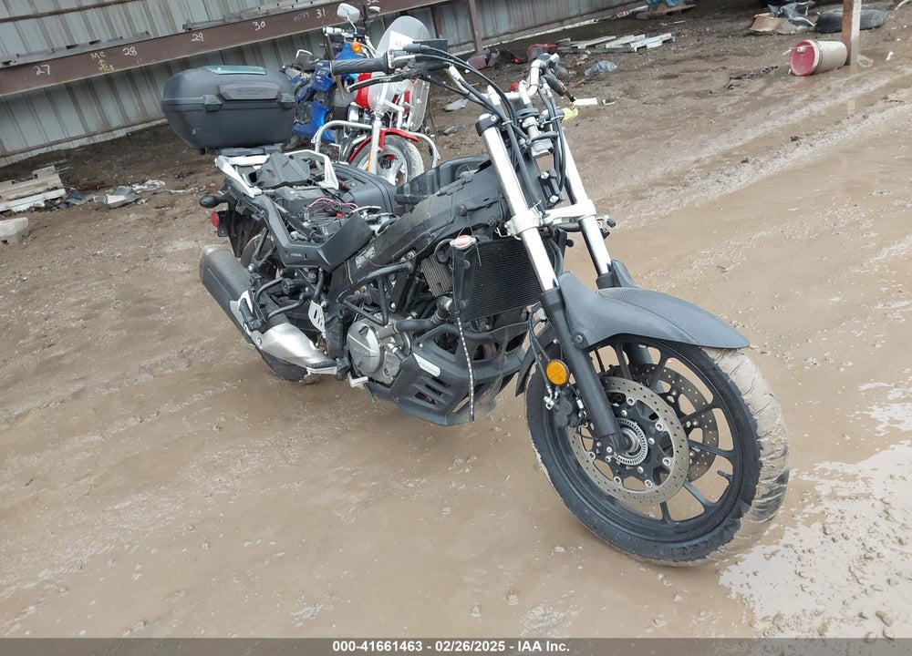 2017 SUZUKI DL650 VIN: JS1C733B7H2100243