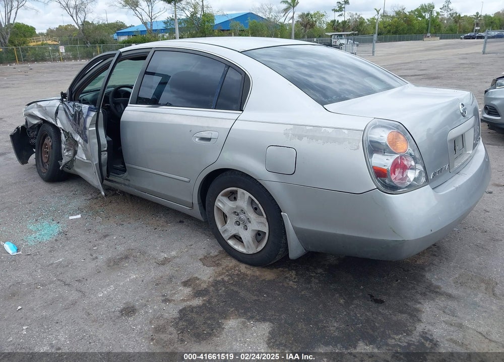 2004 NISSAN ALTIMA VIN: 1N4AL11D04C130857