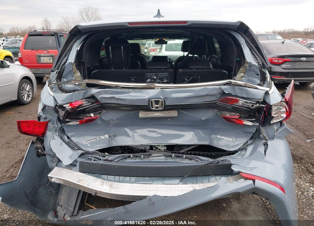 2024 HONDA ODYSSEY VIN: 5FNRL6H7XRB052642