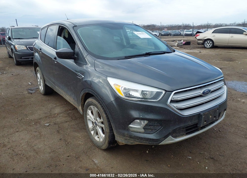 2017 FORD ESCAPE SE VIN: 1FMCU9GD8HUE48873