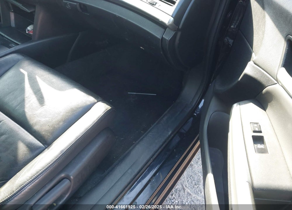 2009 HONDA ACCORD VIN: 1HGCP26849A075729