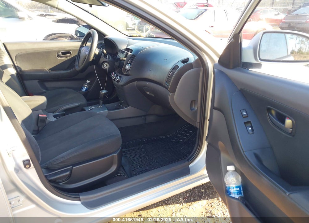 2009 HYUNDAI ELANTRA SE VIN: KMHDU46DX9U659678