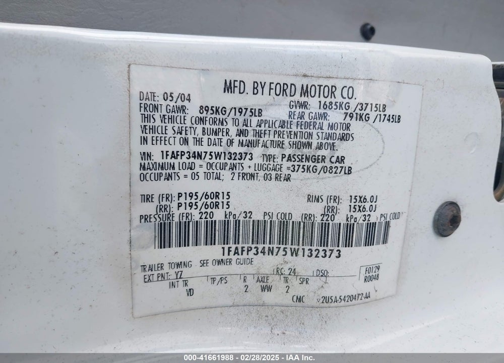 2005 FORD FOCUS ZX4 VIN: 1FAFP34N75W132373