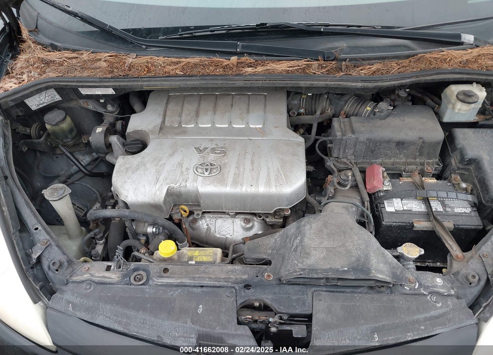 2008 TOYOTA SIENNA XLE VIN: 5TDZK22C58S168438