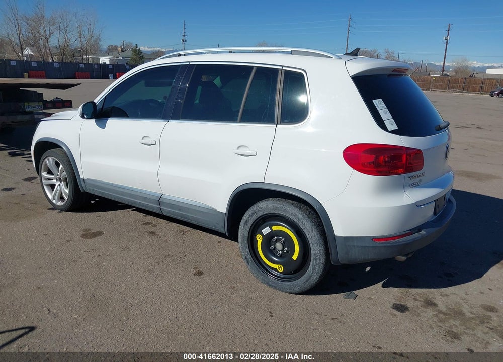 2012 VOLKSWAGEN TIGUAN SEL VIN: WVGAV7AX5CW562662