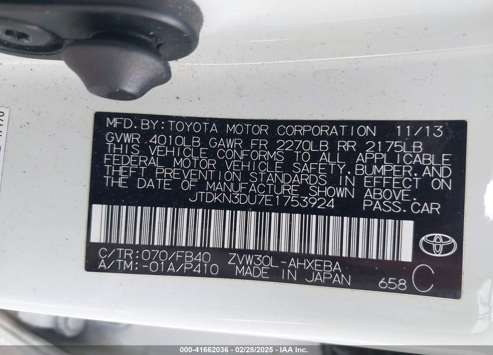 2014 TOYOTA PRIUS THREE VIN: JTDKN3DU7E1753924