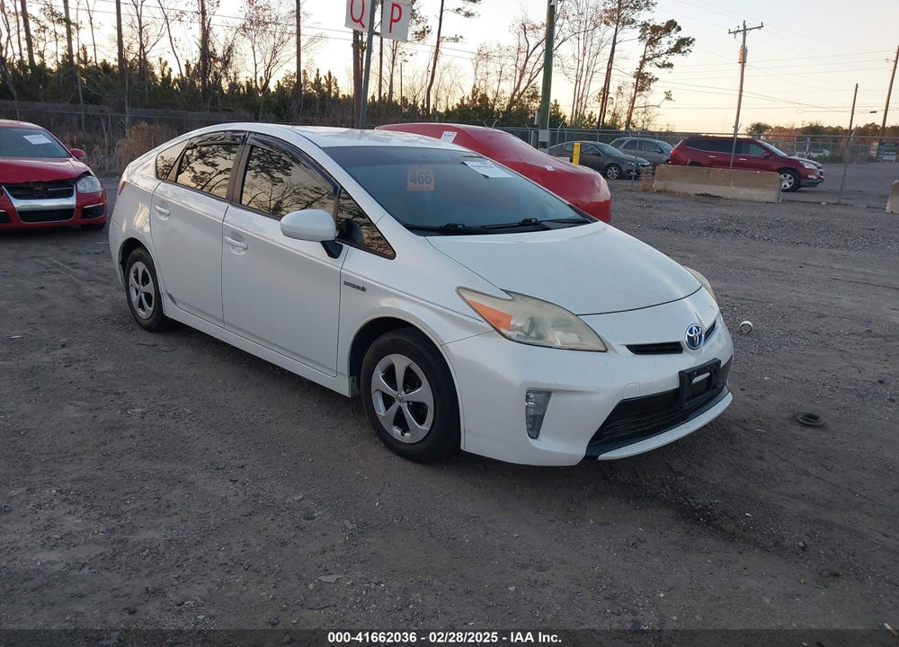 2014 TOYOTA PRIUS THREE VIN: JTDKN3DU7E1753924