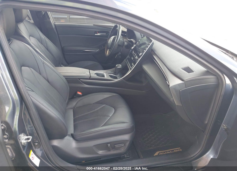 2019 TOYOTA AVALON HYBRID XLE VIN: 4T1B21FB0KU004199