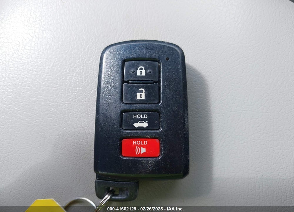 2012 TOYOTA CAMRY HYBRID VIN: 4T1BD1FK2CU015202