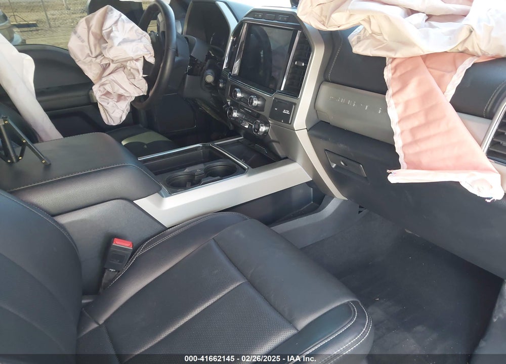 2022 FORD F-350 LARIAT VIN: 1FT8W3DTXNEC57801