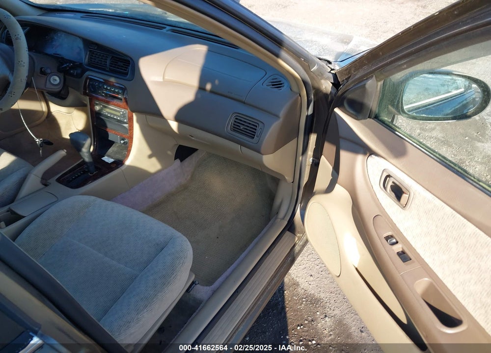 2000 NISSAN ALTIMA GLE/GXE/SE/XE VIN: 1N4DL01D8YC235627
