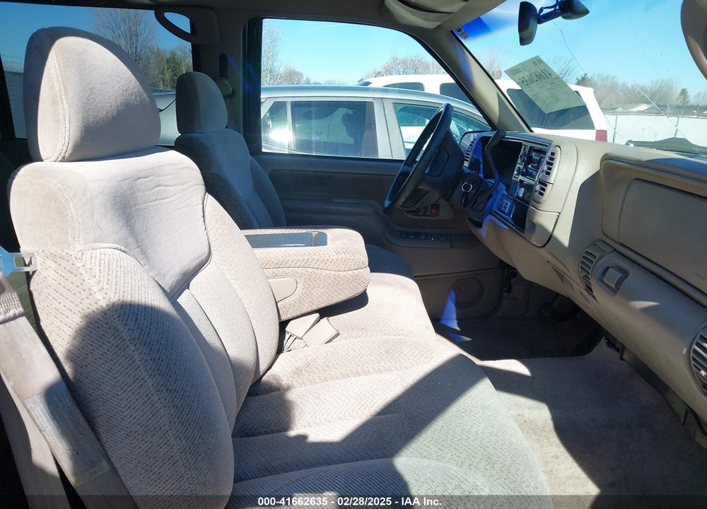 1997 CHEVROLET SUBURBAN 1500 VIN: 3GNFK16R9VG184722