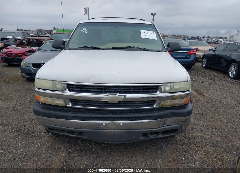 2004 CHEVROLET TAHOE VIN: 1GNEK13T84J111012