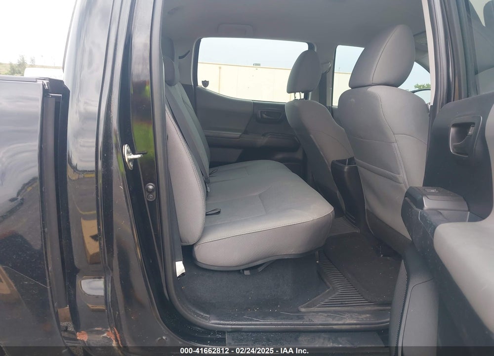 2016 TOYOTA TACOMA SR V6 VIN: 3TMCZ5AN2GM038797