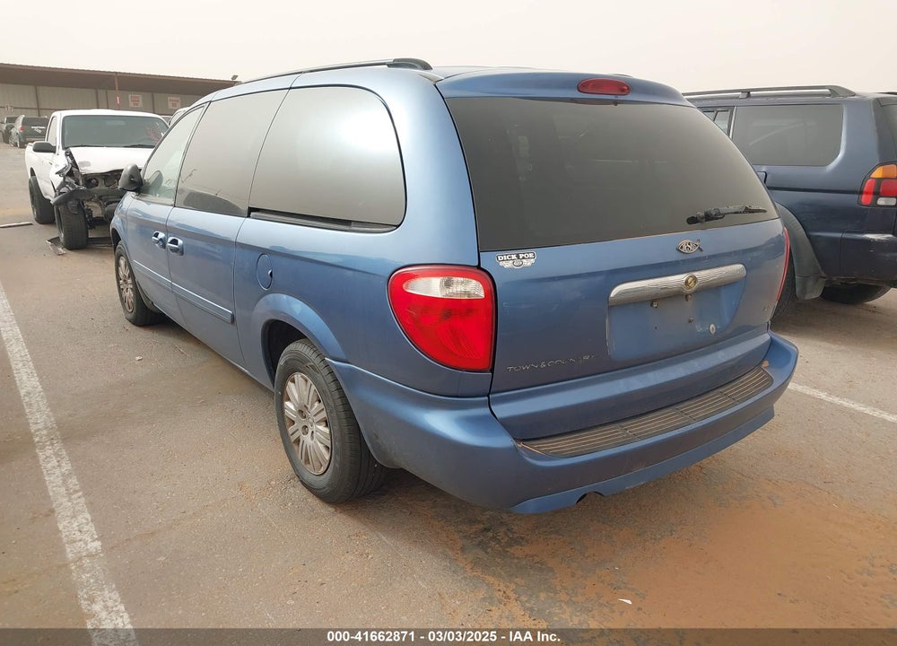 2007 CHRYSLER TOWN & COUNTRY LX VIN: 2A4GP44R07R123432
