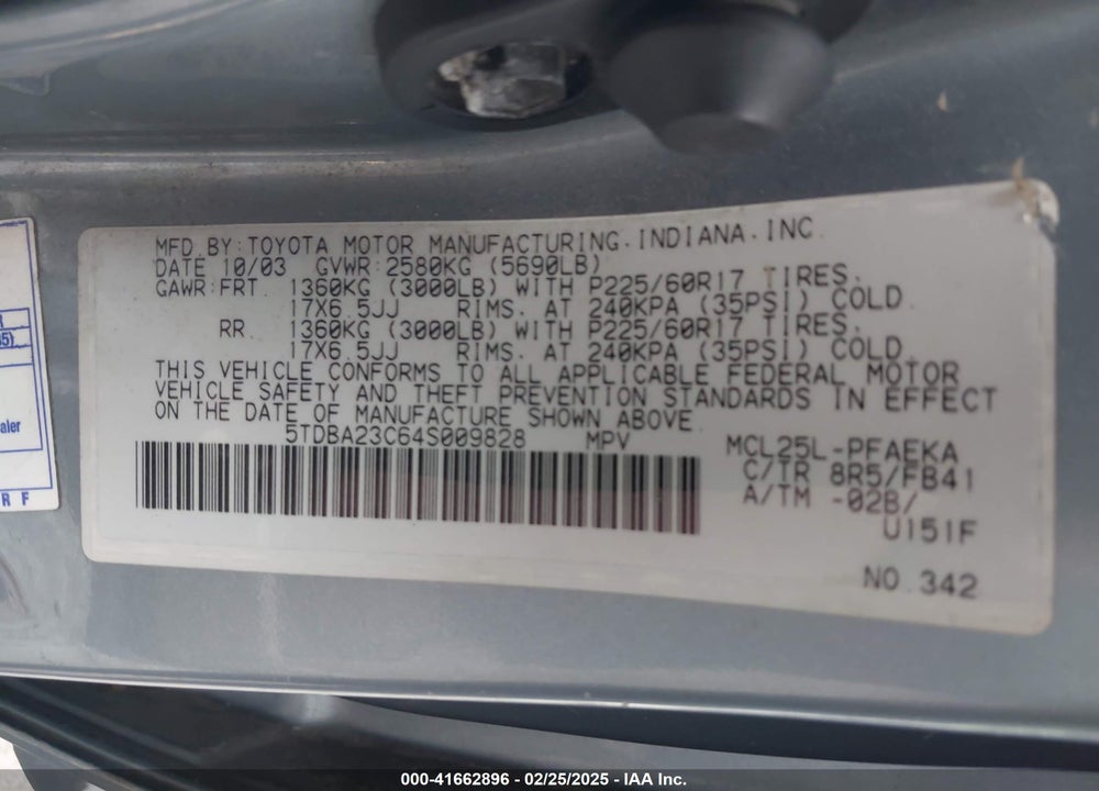 2004 TOYOTA SIENNA VIN: 5TDBA23C64S009828