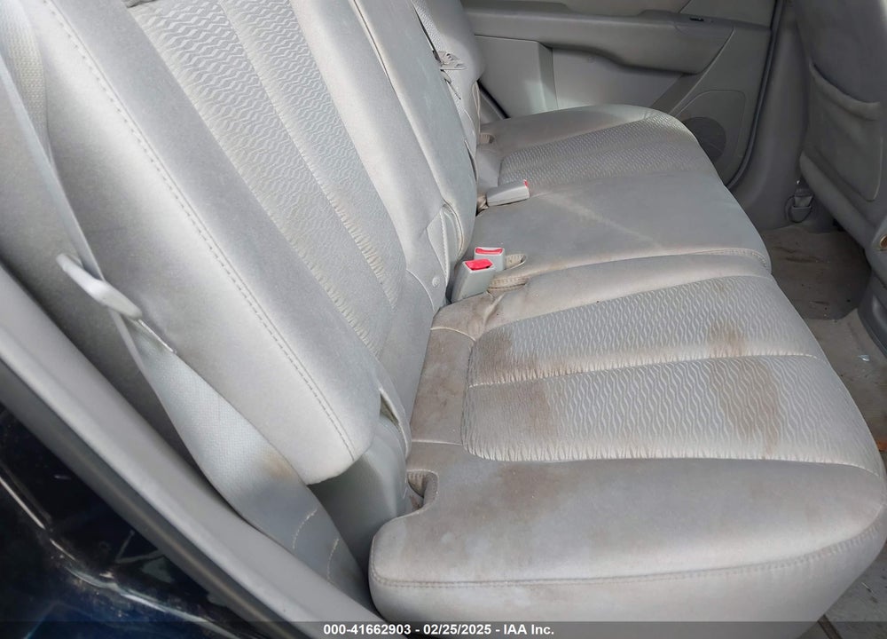 2007 HYUNDAI SANTA FE GLS VIN: 5NMSG13D97H120642