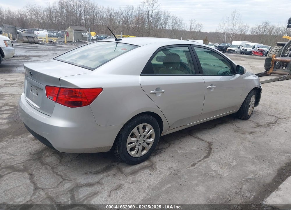 2012 KIA FORTE LX VIN: KNAFT4A24C5528170