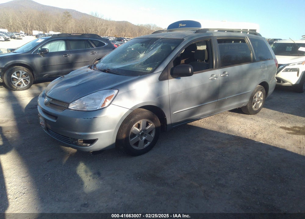2004 TOYOTA SIENNA LE VIN: 5TDZA23C84S126583