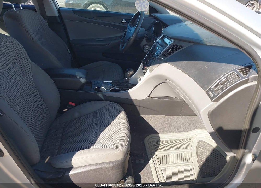 2013 HYUNDAI SONATA VIN: 5NPEB4AC5DH554594