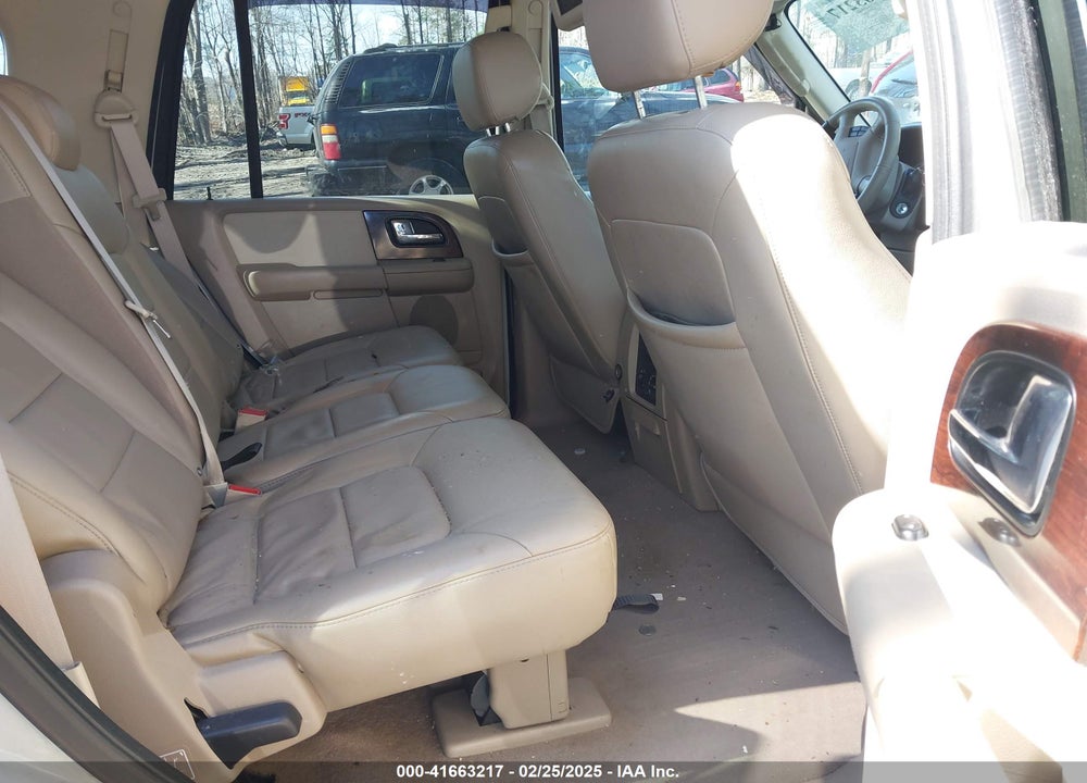2006 FORD EXPEDITION VIN: 1FMFU19576LA66177