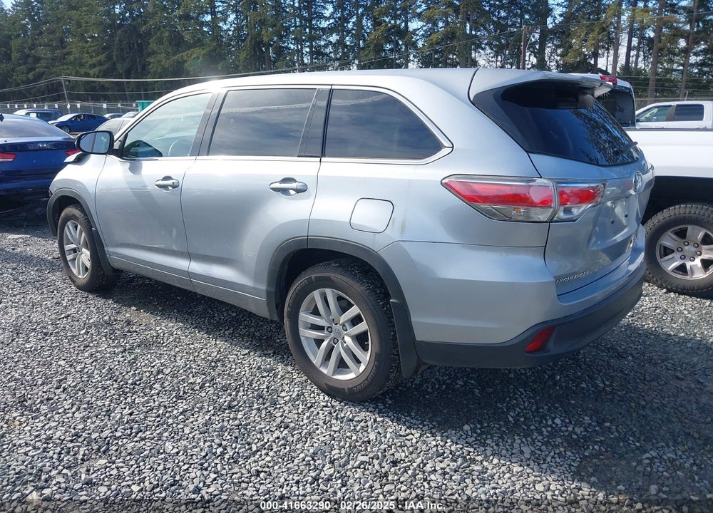 2015 TOYOTA HIGHLANDER VIN: 5TDBKRFH4FS098525
