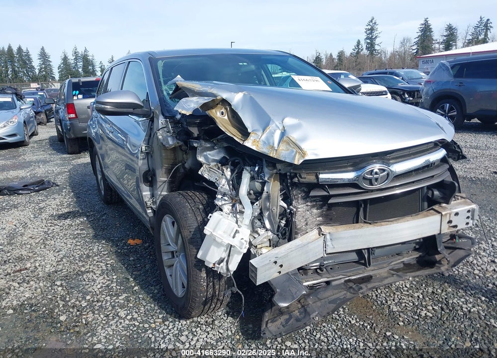 2015 TOYOTA HIGHLANDER VIN: 5TDBKRFH4FS098525