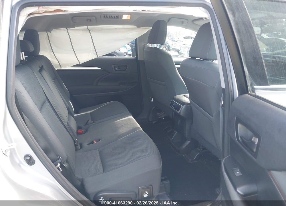 2015 TOYOTA HIGHLANDER VIN: 5TDBKRFH4FS098525