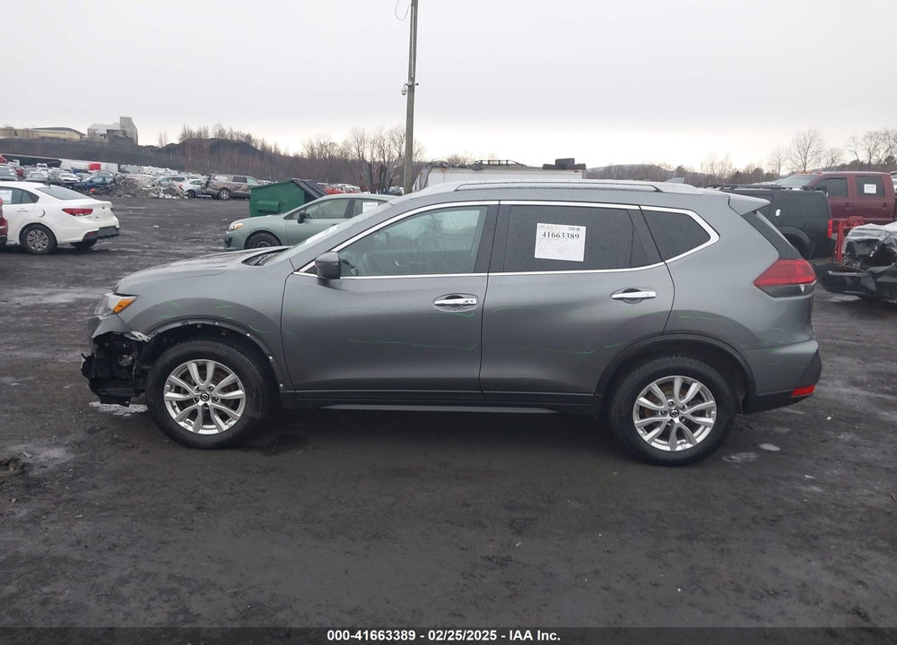 2019 NISSAN ROGUE SV VIN: 5N1AT2MV3KC757226