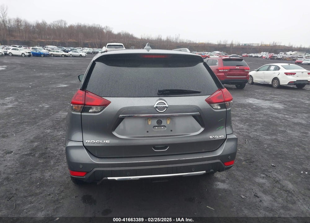 2019 NISSAN ROGUE SV VIN: 5N1AT2MV3KC757226