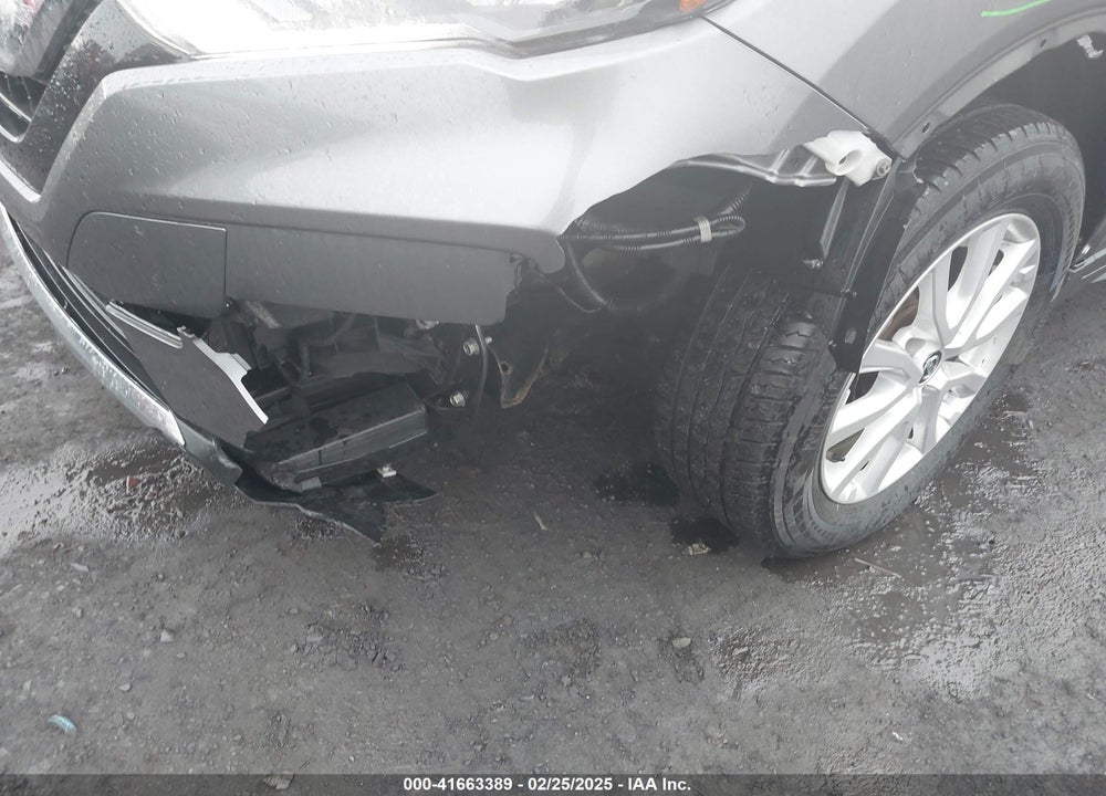 2019 NISSAN ROGUE SV VIN: 5N1AT2MV3KC757226