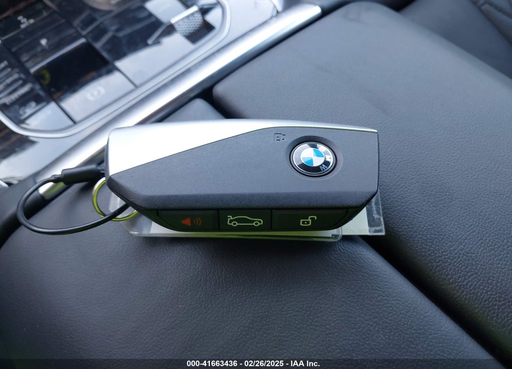 2025 BMW X5 VIN: 5UX43EU00S9Y15294