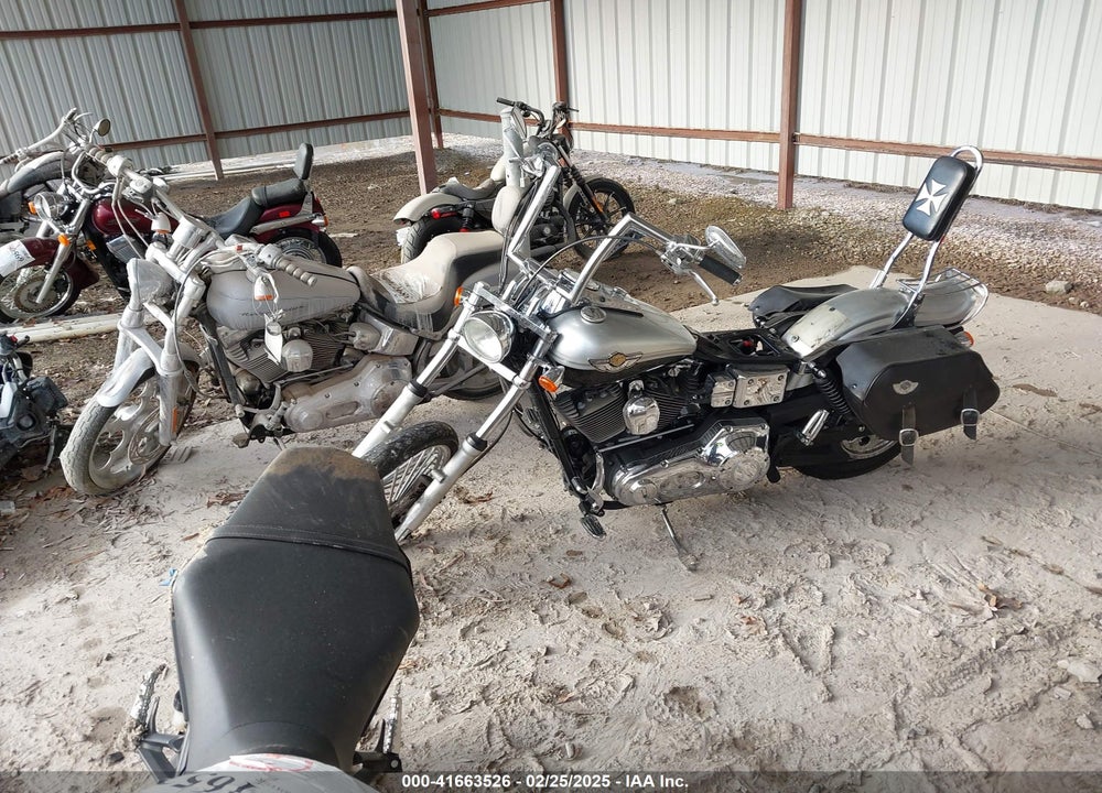 2003 HARLEY-DAVIDSON FXDWG VIN: 1HD1GEV403K304283