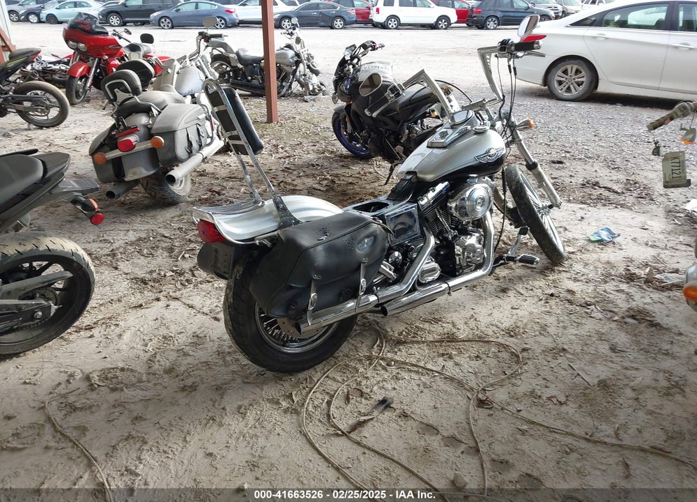 2003 HARLEY-DAVIDSON FXDWG VIN: 1HD1GEV403K304283