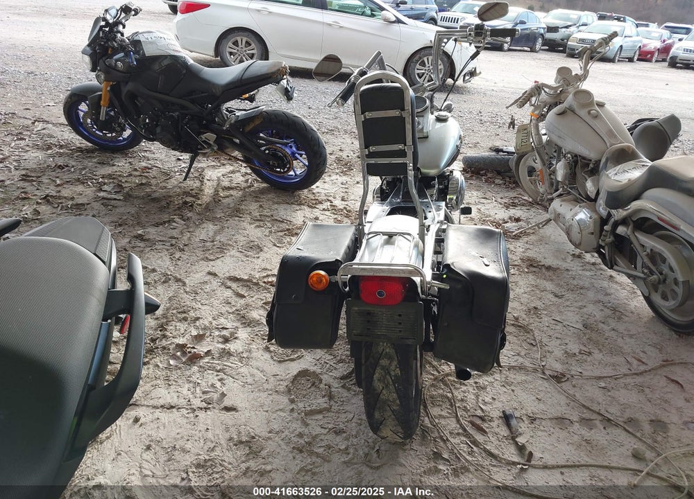 2003 HARLEY-DAVIDSON FXDWG VIN: 1HD1GEV403K304283