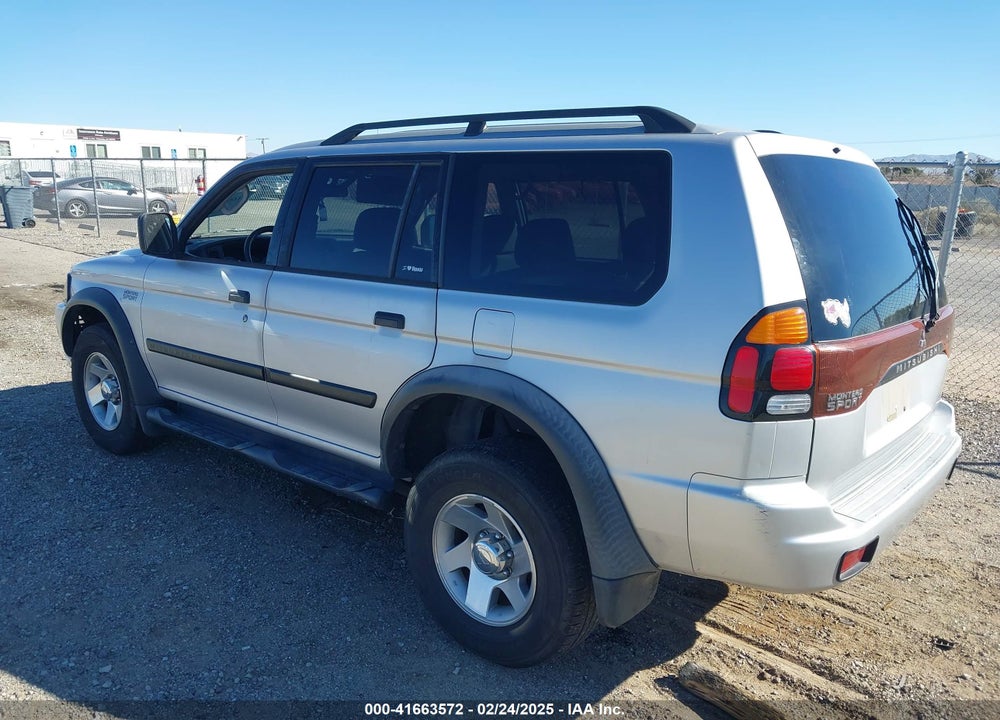 2003 MITSUBISHI MONTERO SPORT ES/LS VIN: JA4LS21H23J002736