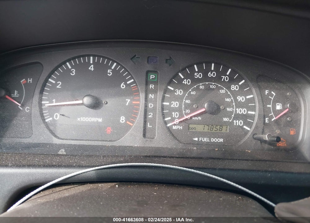 1999 TOYOTA SIENNA XLE VIN: 4T3ZF13C2XU136847